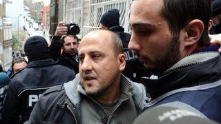 Ahmet Şık gözaltına alındı!