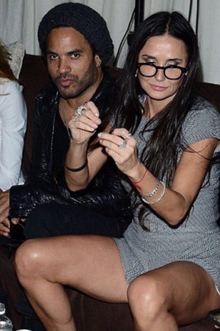 Deni Moore'dan Seksi dans G1