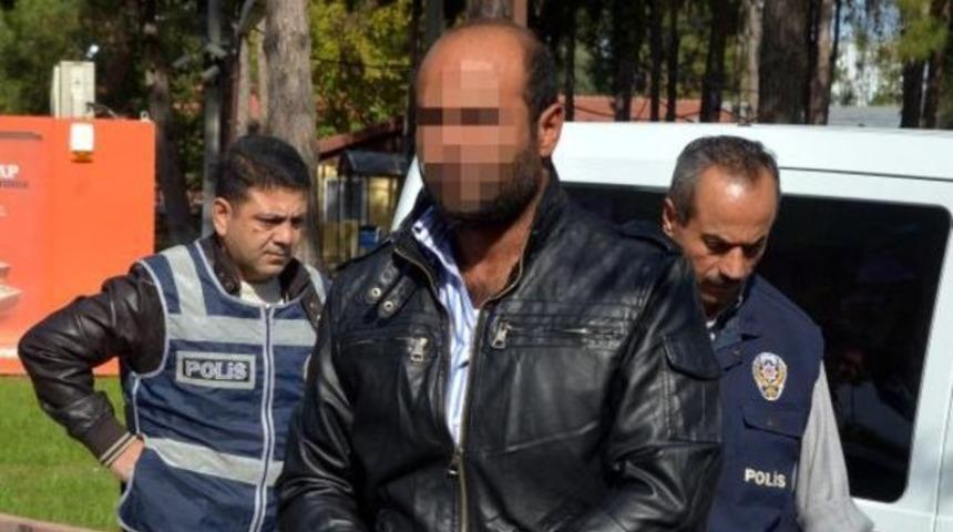 Kırmızı ışıkta masturbasyon iddiası