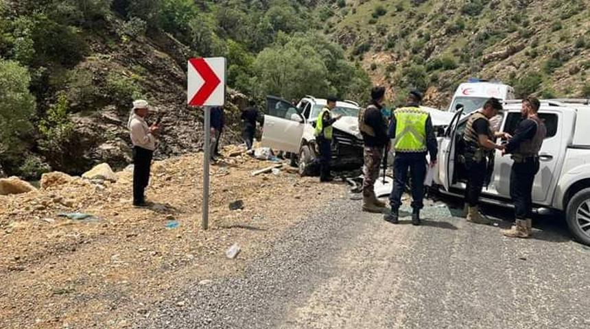 Son dakika: Kaymakamın makam aracı kaza yaptı! Yaralılar var