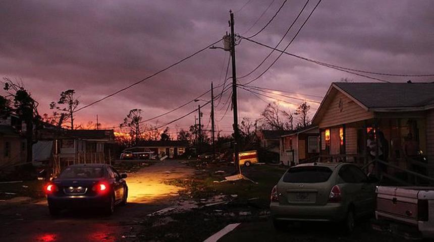 Kuzey Amerika kasırgaya teslim! Milyonlarca kişi etkilendi: Çok sayıda ölü ve yaralı var