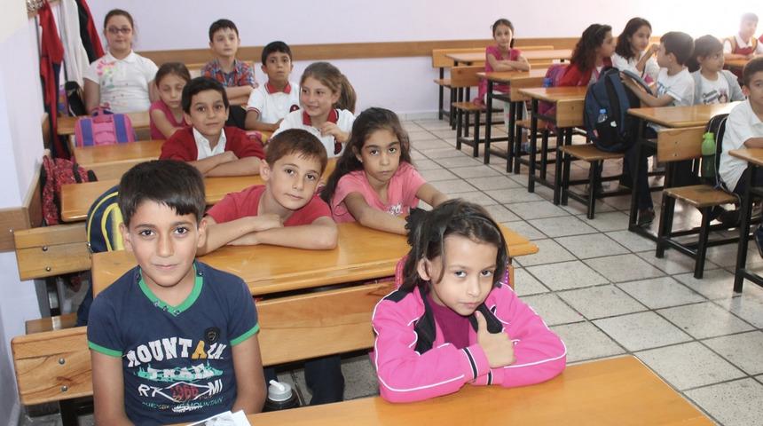 KARNELER NE ZAMAN ALINACAK? Okullar ne zaman kapanacak? Yaz tatili ne zaman başlayacak?