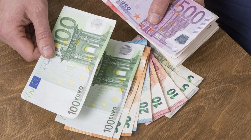  Euro Bölgesi'nde perakende satışlar nisanda geriledi