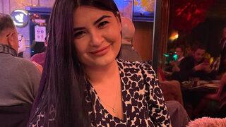 Gelin adayı Hanife yaz sezonunu açtı! Bikinili paylaşıma emojili önlem