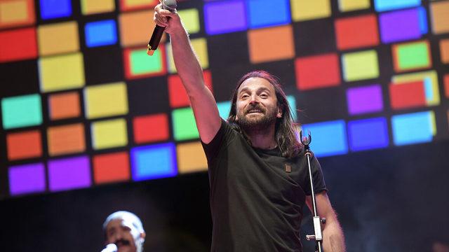 Niyazi Koyuncu kimdir? Pendik Belediyesi Kazım Koyuncu'nun kardeşi Niyazi Koyuncu'nun konserini iptal mi etti?