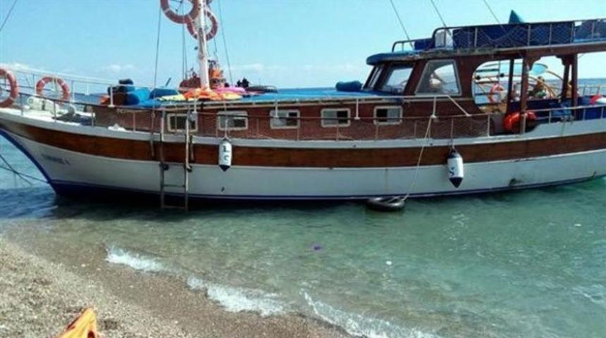 Marmaris'ten tekne satın alan 135 umut yolcusu Rodos’a çıktı