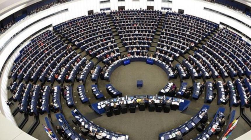 Vizesiz seyahat kararı AP Genel Kurulu'nda verilecek