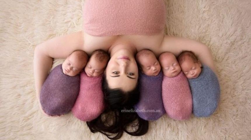 Avustralyalı anne beşizlerinin fotoğraflarını yayınladı