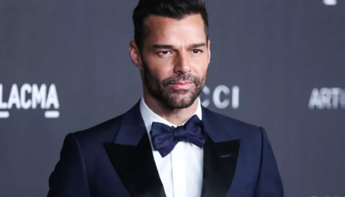 Grammy Ödüllü şarkıcı Ricky Martin, yeni projesini açıkladı! Diziyle geri geliyor
