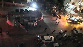 Freni patlayan kamyon faciaya neden oldu! Kaza anı kameraya yansıdı