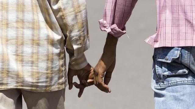 Ceza alan eşcinsellere iade-i itibar