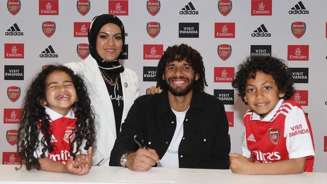 Arsenal, Elneny'nin sözleşmesini uzattı