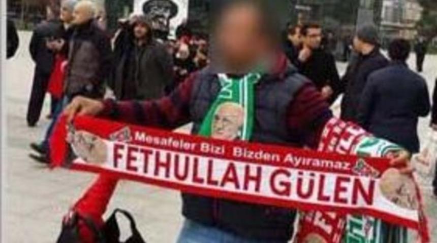 Cemaat bu soruyu soruyor: Kim bu adam?