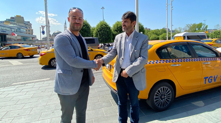 Taksim Meydanı'nda bin 600 TL'ye taksici deneyi! Birçoğu bahane üretti bir tek o aracına aldı