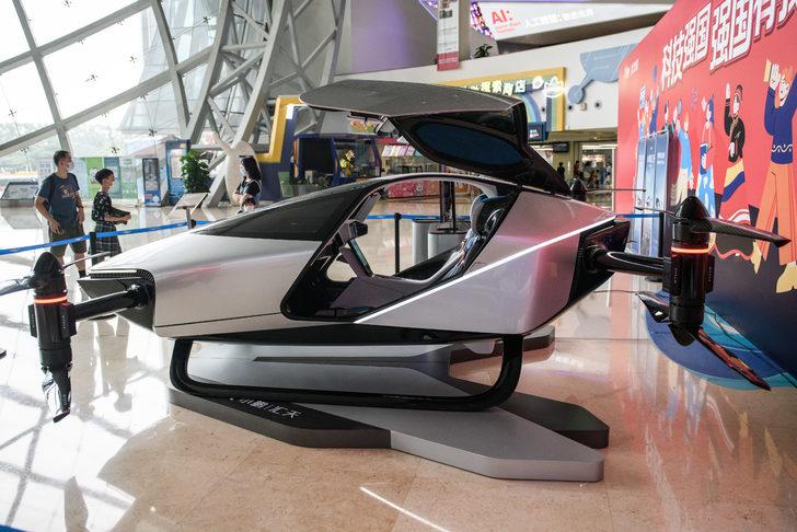 Çin'in yeni gözdesi! İki yolcuya kadar "tamam" diyor: Uçan otomobil Xpeng X2 tanıtıldı G1