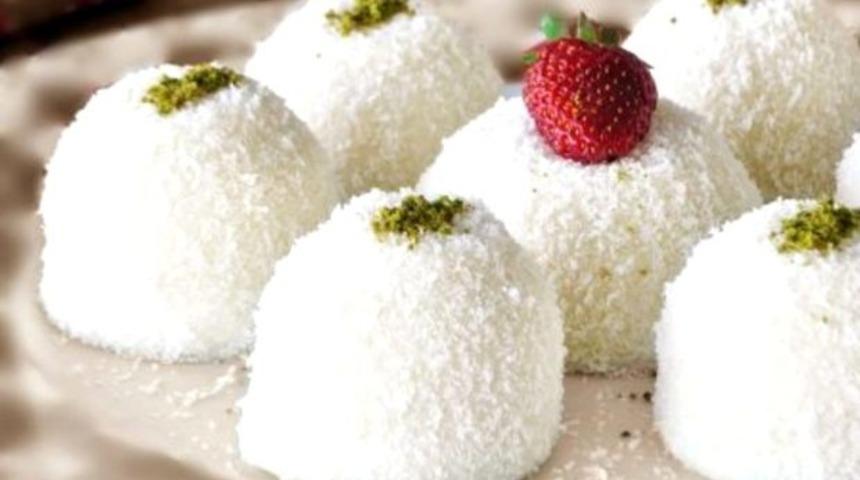 Fincanınız varsa bu tatlıyı denemelisiniz! Sadece birkaç malzemeyle yapılan pratik Fincan tatlısı tarifi ve malzemeleri!