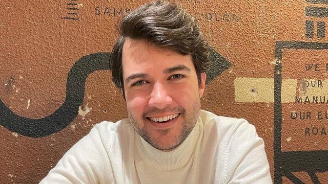 Arka Sokaklar'ın Metin'i Furkan Göksel'den romantik paylaşım! Gördüğüm en güzel şeysin