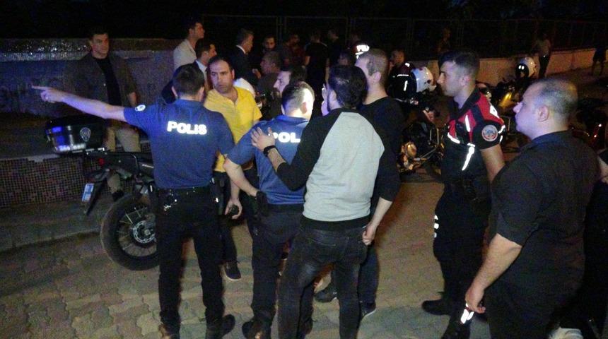 Edirne'de mahalleyi ayağa kaldıran olay! Ev basan damat ve babasına meydan dayağı