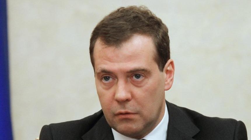 Medvedev'ten Türkiye'ye ek yaptırımlara onay