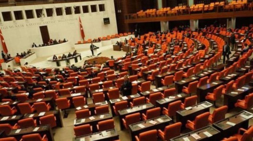 MEB, YÖK ve ÖSYM'nin 2015 yılı bütçesi onandı