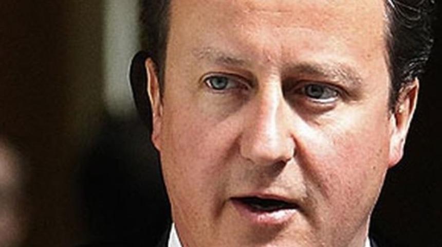 David Cameron çöpçatanlık uygulamasına kaydoldu