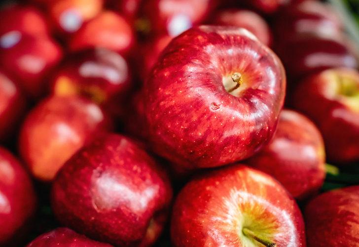 Elma sirkesi zayıflatır mı? Elmanın çekirdeğinde siyanür var mı? Elmanın faydaları nelerdir? Elma sirkesi nedir, faydaları nelerdir? Elma sirkesi nasıl kullanılır?