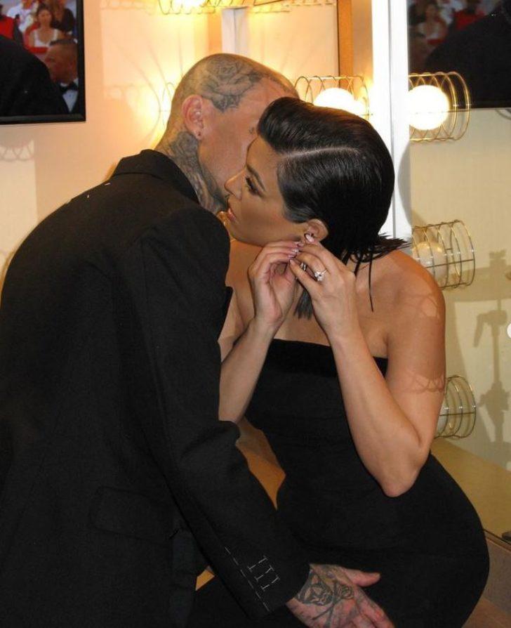 Kourtney Kardashian'a hamile kalma tavsiyeleri: Travis Barker'in spermini içme, vajina buharı ve dahası... G5