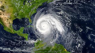 Kasırga nedir, ne zaman ve nasıl oluşur? Kasırga en çok hangi iklimde, bölgede görülür?