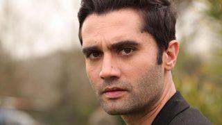 Adı Sevgi'nin Emir'i Yunus Emre Yıldırımer'in eşi güzelliğiyle büyüledi