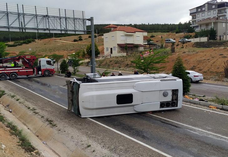 Antalya'da feci kaza! Çok sayıda yaralı var