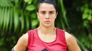 Eski Survivor yarışmacısı Sabriye Şengül'den bikinili poz! O nasıl bakış?