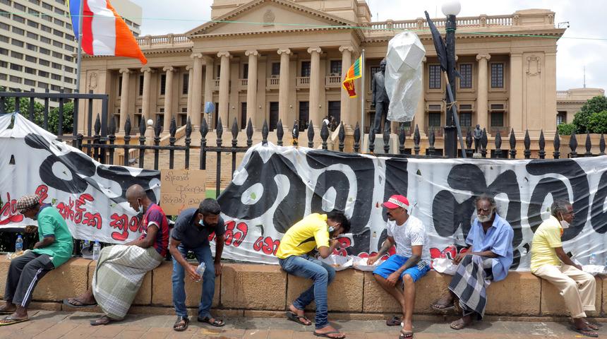 Sri Lanka Devlet Başkanı acil uluslararası yardım çağrısı yaptı! İlaç ve gıda krizi yaşanıyor