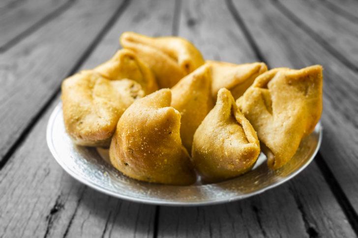 Hindistan mutfağının meşhur tarifi: Hint böreği! Hint böreği nasıl yapılır, malzemeleri neler?