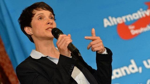 Müslümanlar İslam karşıtlarıyla buluşuyor