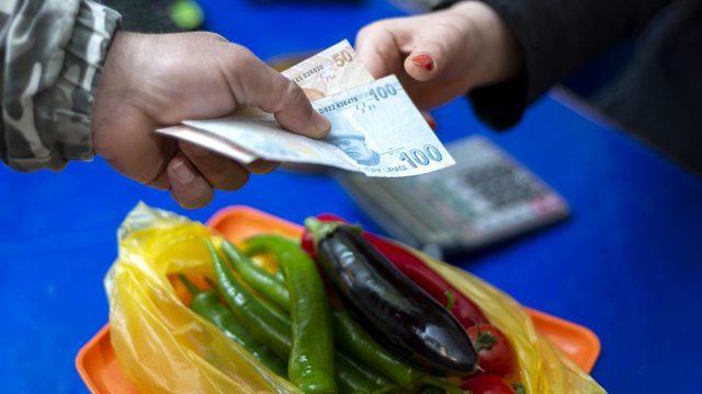 Vatandaşın hissettiği 'enflasyon' oranı şaşırttı! Son anketteki çarpıcı rakamlar...
