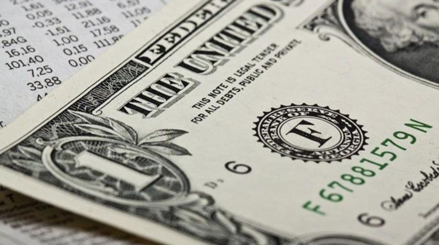 Dolar k&uuml;resel piyasalarda g&uuml;&ccedil;leniyor