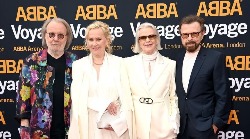 ABBA Yolculuğu: Konser sanal ama yaşattığı his ger&ccedil;ek