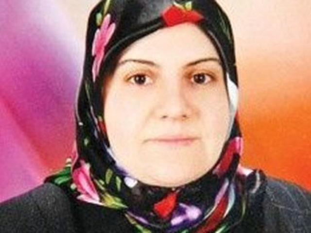 Kadının adı mezar taşında! 2