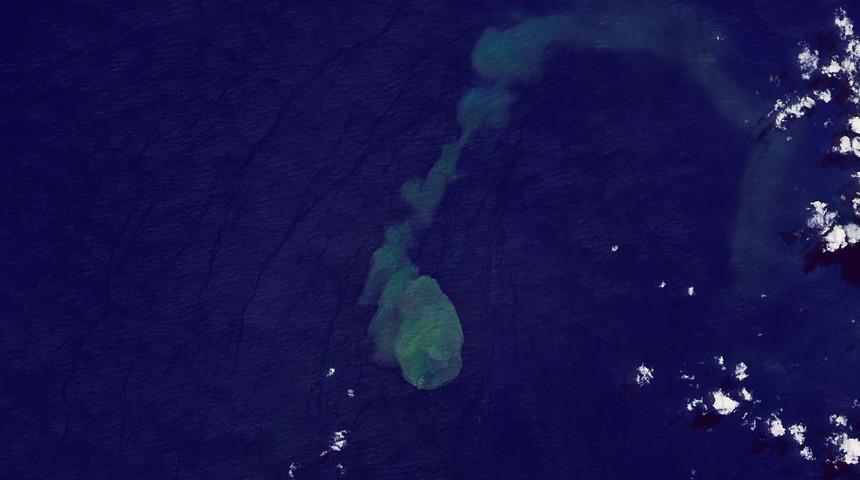 Kavachi'nin patladığı anı görüntüleyen NASA: "Sharknado'yu duydunuz, şimdi Sharkcano için hazırlanın"