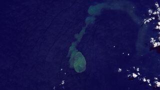 Kavachi'nin patladığı anı görüntüleyen NASA: Sharknado'yu duydunuz, şimdi Sharkcano için hazırlanın