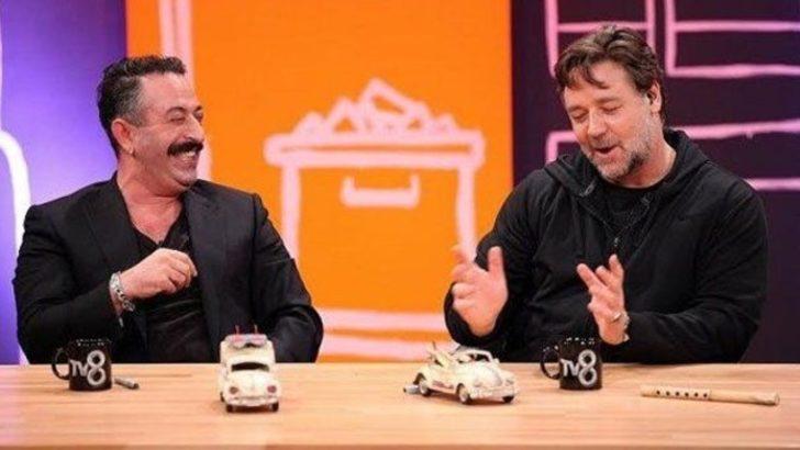 Russell Crowe, Cem Yılmaz ve Yılmaz Erdoğan kahkahaya boğdu