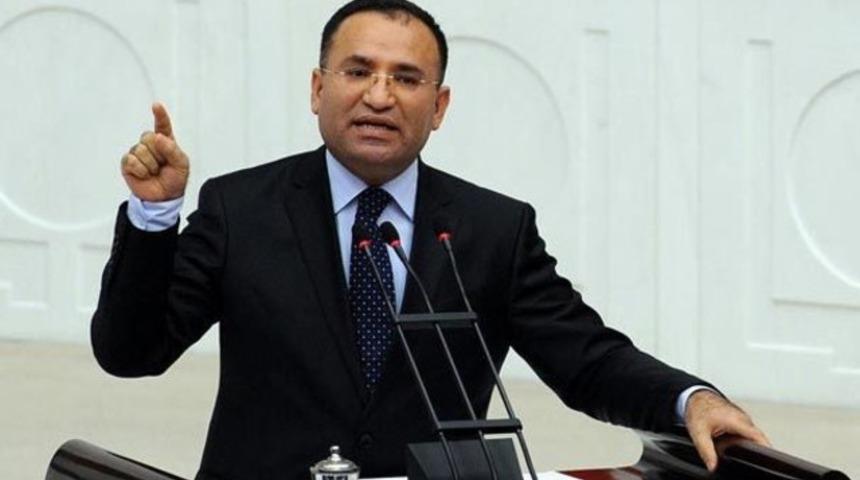 Adalet Bakanı Bekir Bozdağ'dan a&ccedil;ıklama