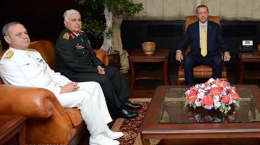 Deniz Kuvvetleri Komutanı evlendi