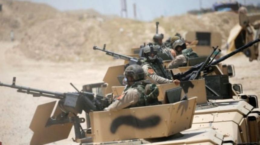Irak ordusu Felluce operasyonu kapsamında bir kasabayı IŞİD'den geri aldı