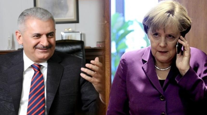 Merkel'den Yıldırım'a tebrik telefonu