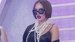 Bahar Candan Dolar sürekli yükseliyor diyerek hesabındaki parayı paylaştı