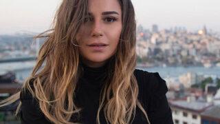 Merve Özbey'den romantik paylaşım: Kalbim!