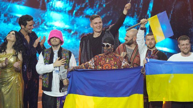 1652572794_Ukraine-wins-Eurovision-Song-Contest-after-performance-by-Kalush-Orchestra
