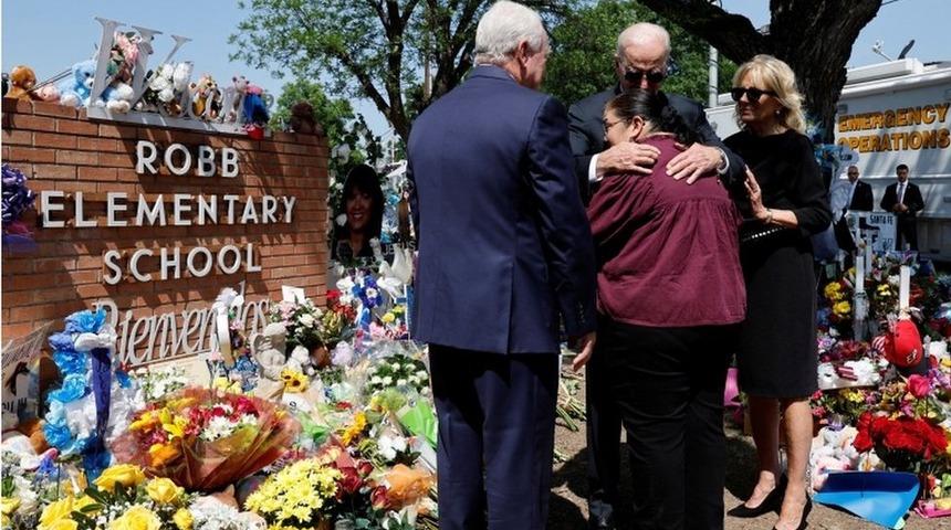 ABD'de ilkokulda saldırı: Biden çifti aileleri ziyaret etti, halk silah kontrolü için harekete geçilmesini istedi