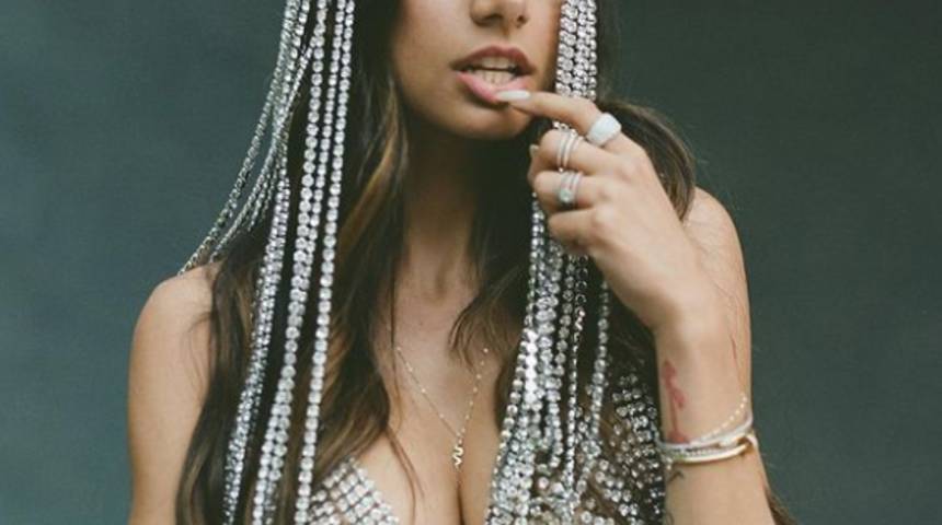 Sosyal medya fenomeni Mia Khalifa, günlük kazancıyla dudak uçuklattı! Kullanıcıların tepkisi gecikmedi